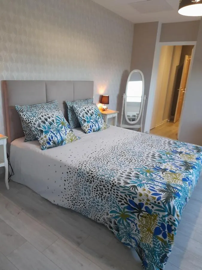 Chambre D'Hotes Les Hortensias Saint-Jean-la-Poterie 0*,
