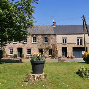 D'hôtes - La Sennelee Couette-café