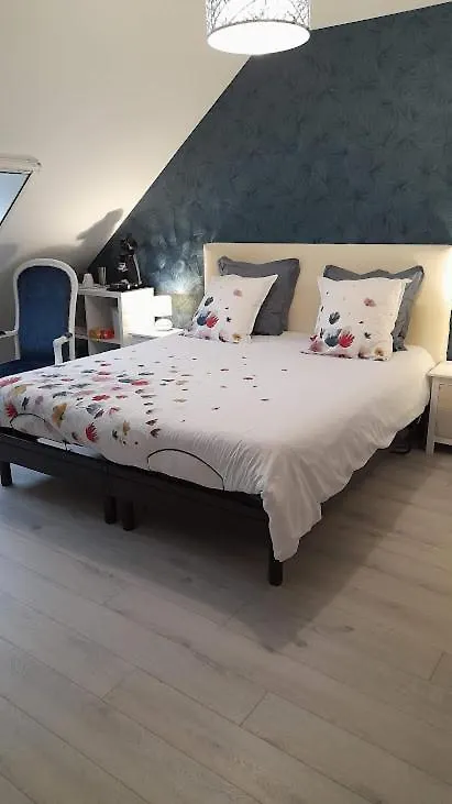 chambre d'hôtes Les Hortensias Saint-Jean-la-Poterie 0*,  France